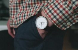 Laikrodžius kuriantis KTU EVF absolventas: ieškokite to, kas artima širdžiai (VIDEO)