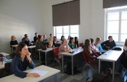 KTU EVF studentai siekė iš arčiau pažinti Kauno įmones
