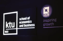 Kauno technologijos universitetui JAV suteiktas pasaulinio lygio pripažinimas – atidengta jį įprasminanti lentelė